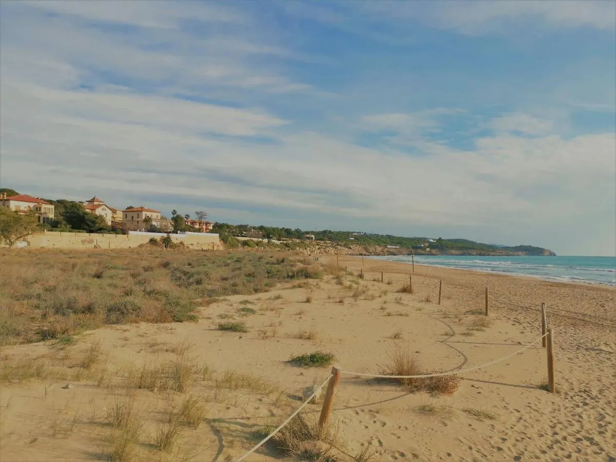 Casa Kimo Platja Apartment Vilanova i la Geltru