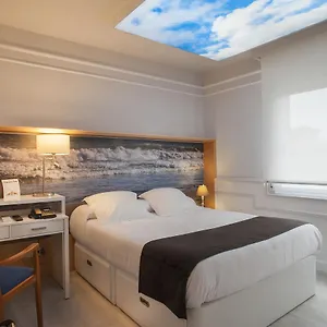 Ribes Roges Hotel